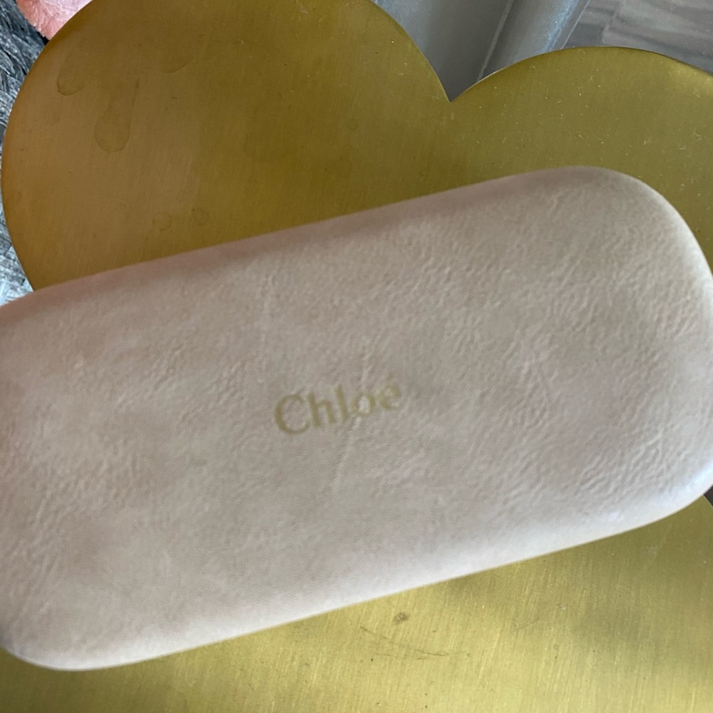Chloe Black Sunglasses - Picture 3 of 12